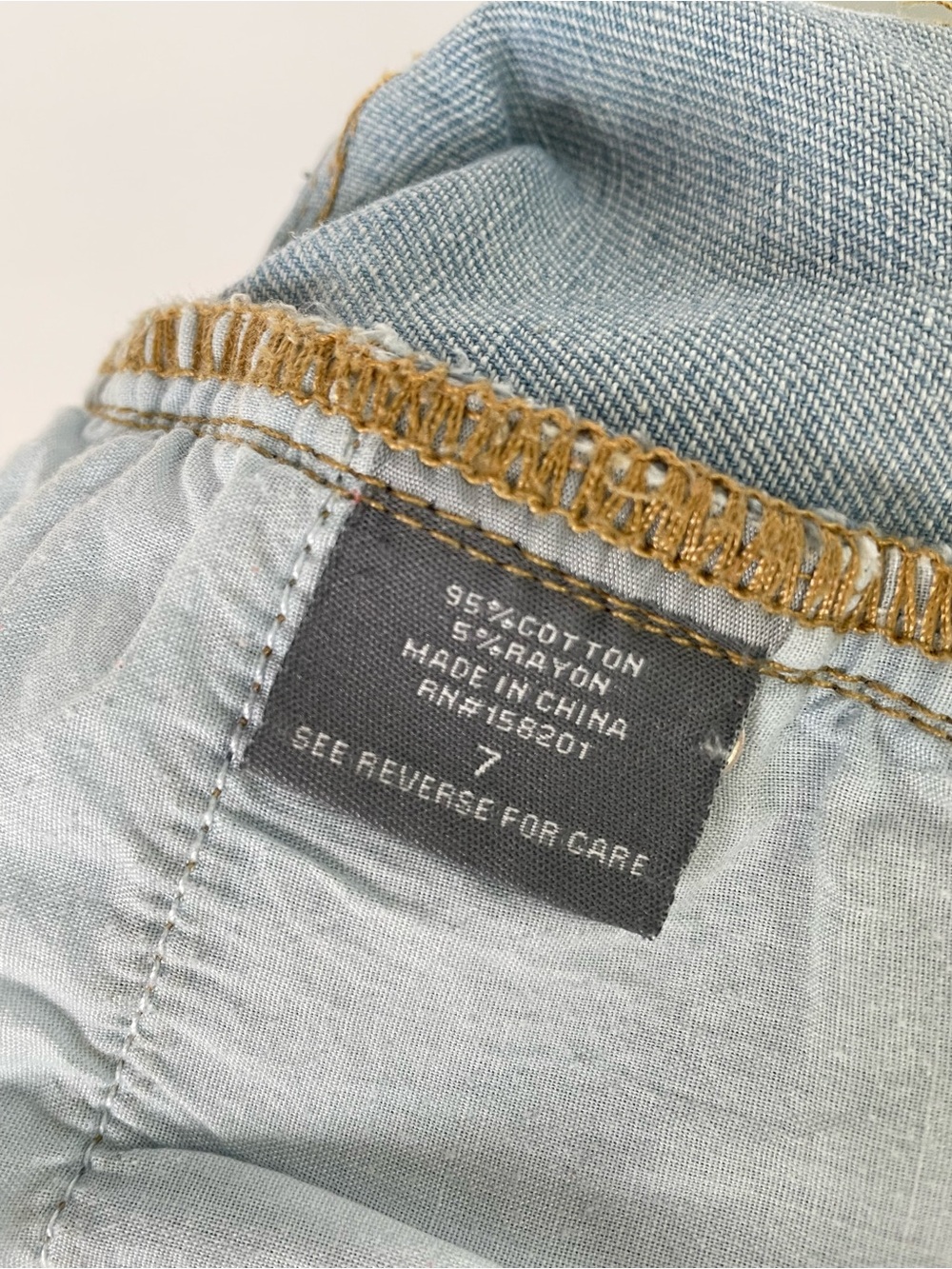Feminine | Cali 1850 Embroidered Bow Wide Leg Jeans | Light Wash High Rise | 7 - Picture 11 of 11